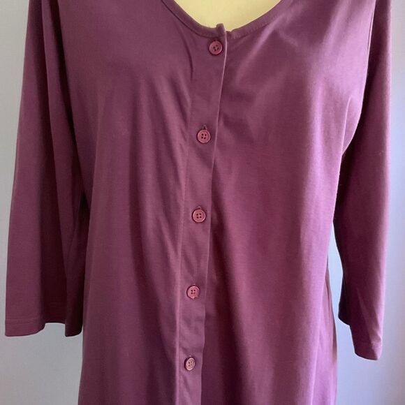 Pretty Purple Button Down Tunic Size XL - Picture 1 of 11